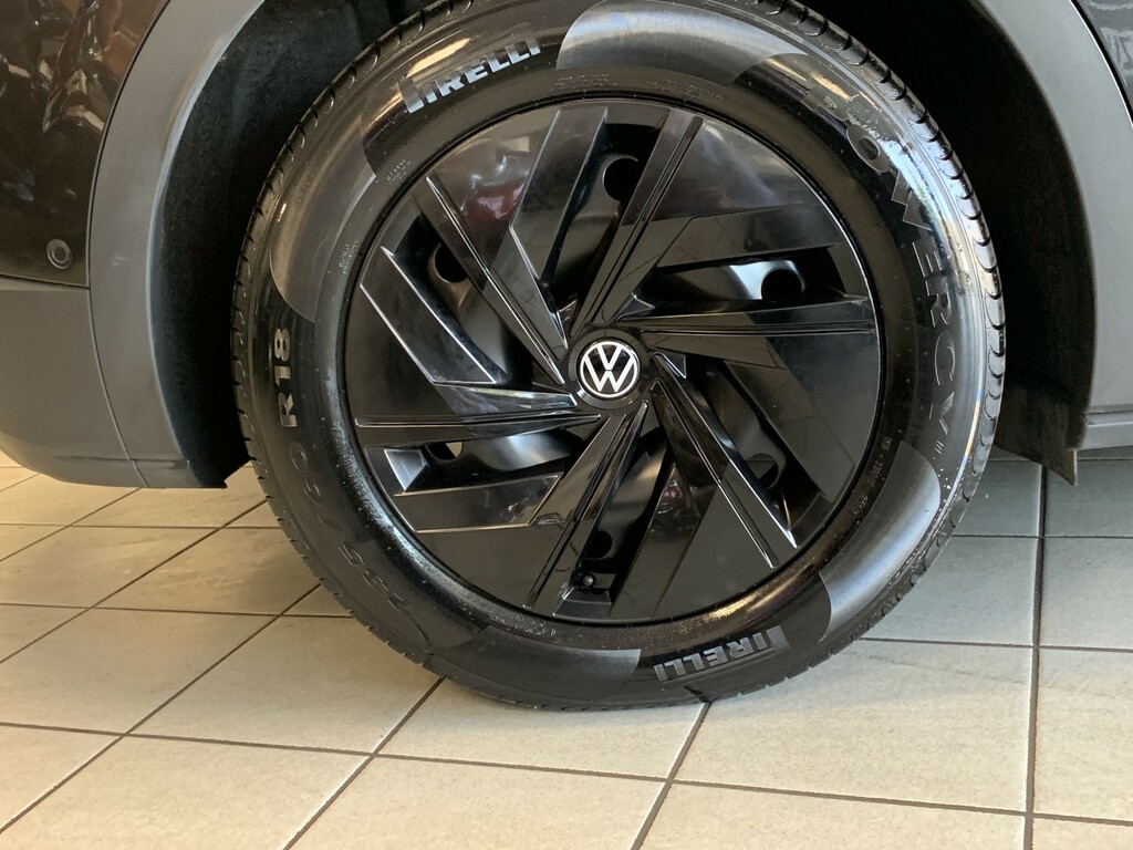 Volkswagen ID.4 Electric #23