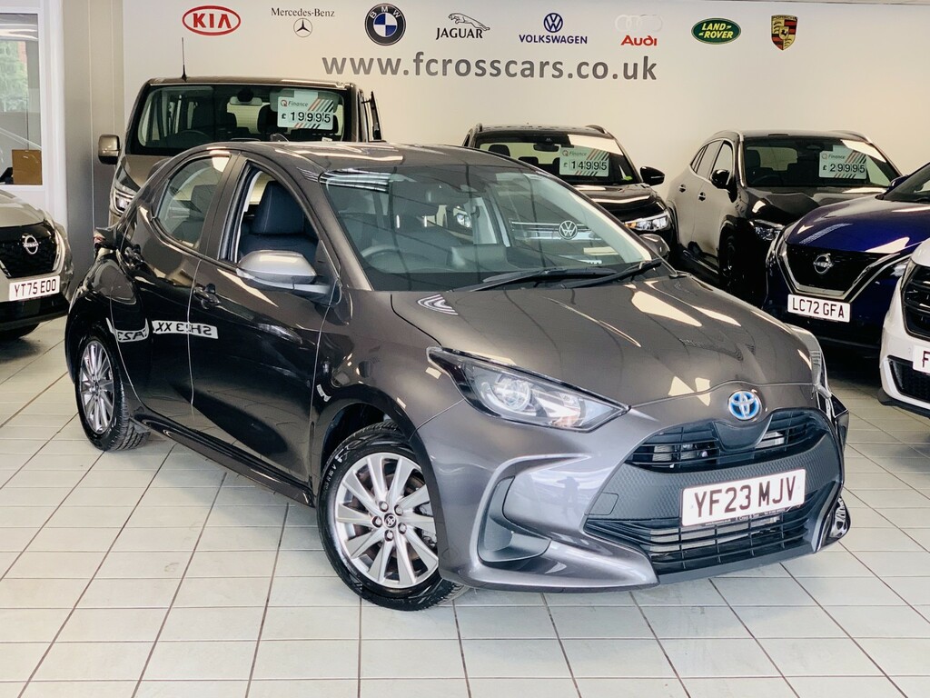 Toyota Yaris Hatchback 1.5 Vvt-h Icon 202323 Grey
