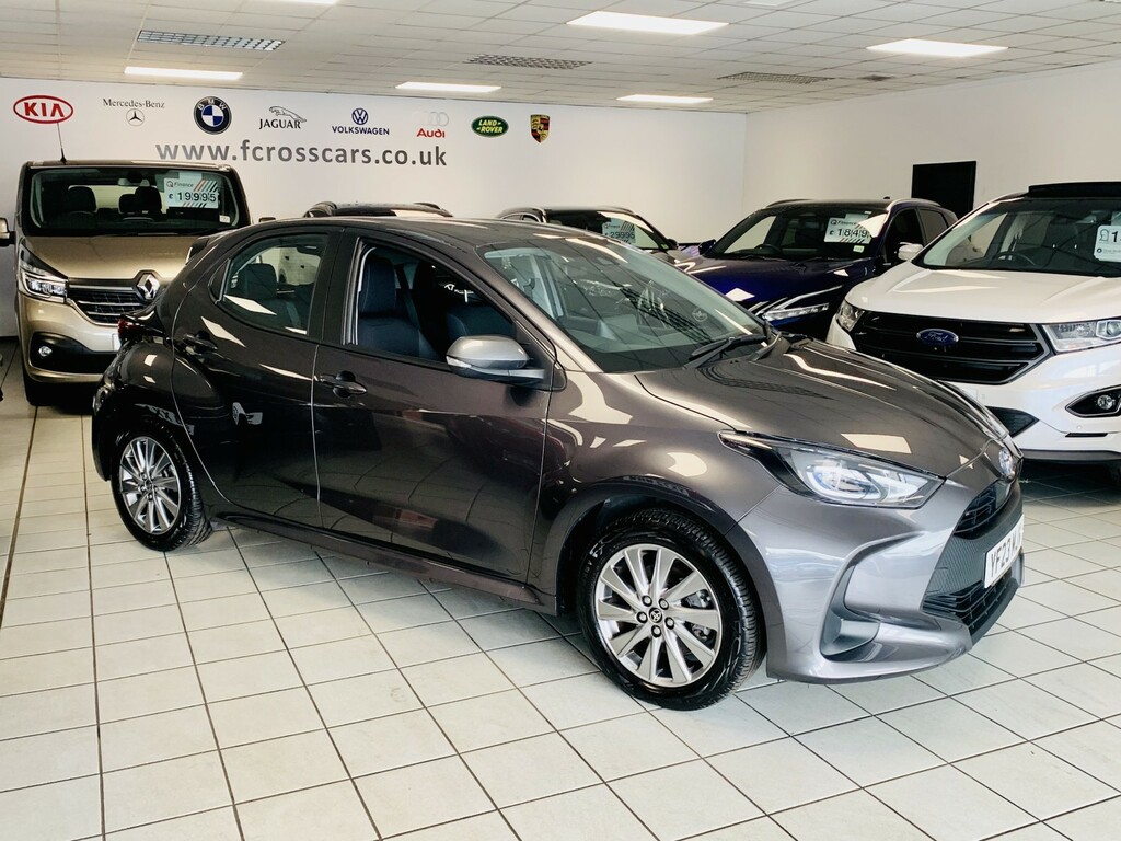 Toyota Yaris Hatchback 1.5 Vvt-h Icon 202323 YF23MJV Grey #5