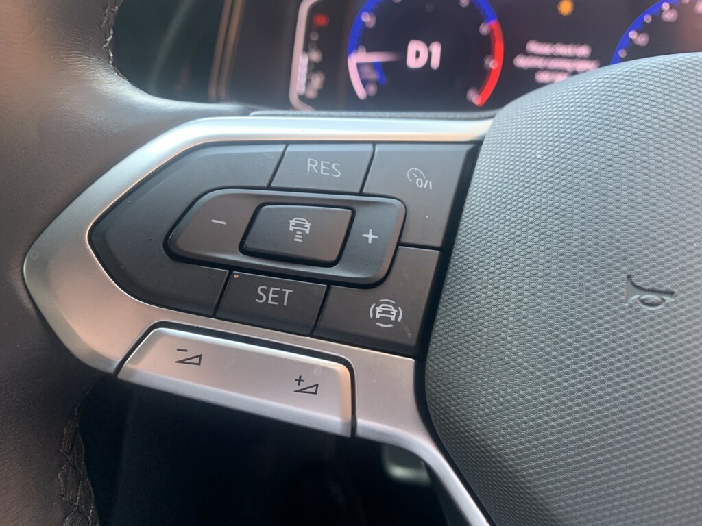 Volkswagen T-Roc R-line Grey #16