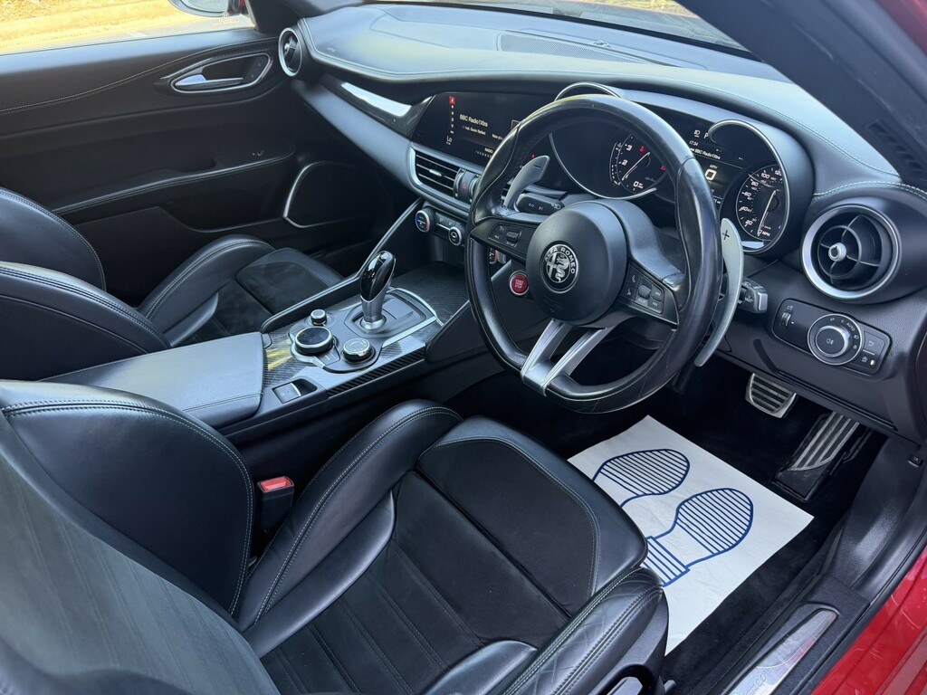 Alfa Romeo Giulia 2.9 Giulia 2.9 Bi-turbo V6 510Hp Quadrifoglio Red #2