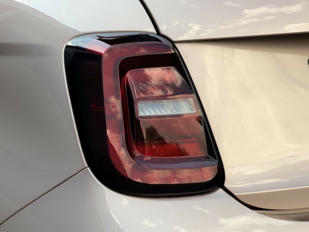 Fiat 500E 500E Icon White #18