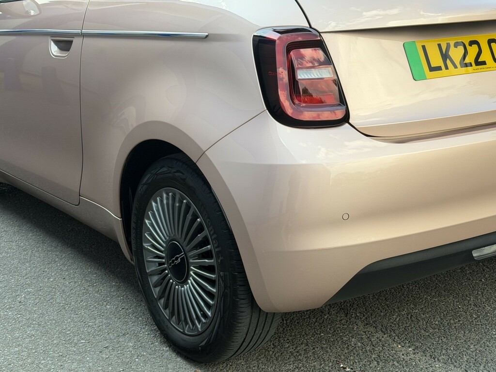 Fiat 500E 500E Icon White #14