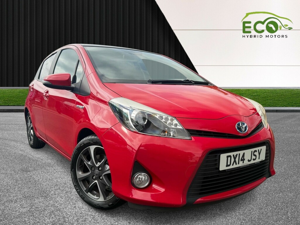 Toyota Yaris Hatchback 1.5 Vvt-h Trend 201414 Red
