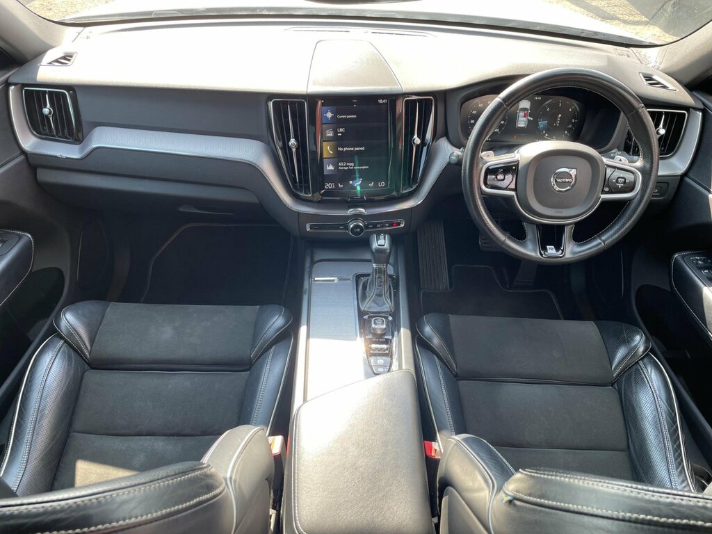 Volvo XC60 2.0 D4 R-design Awd Euro 6 Ss BX18FZH Silver #2