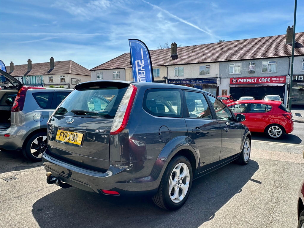 Ford Focus 1.6 Titanium #6