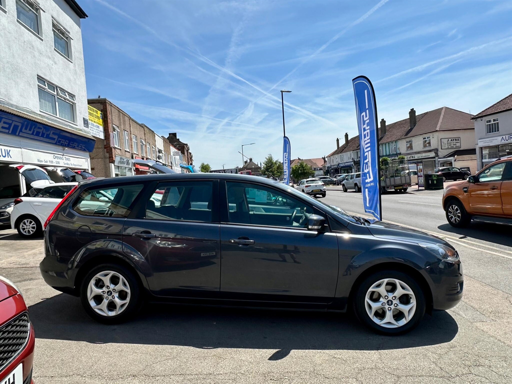 Ford Focus 1.6 Titanium #2