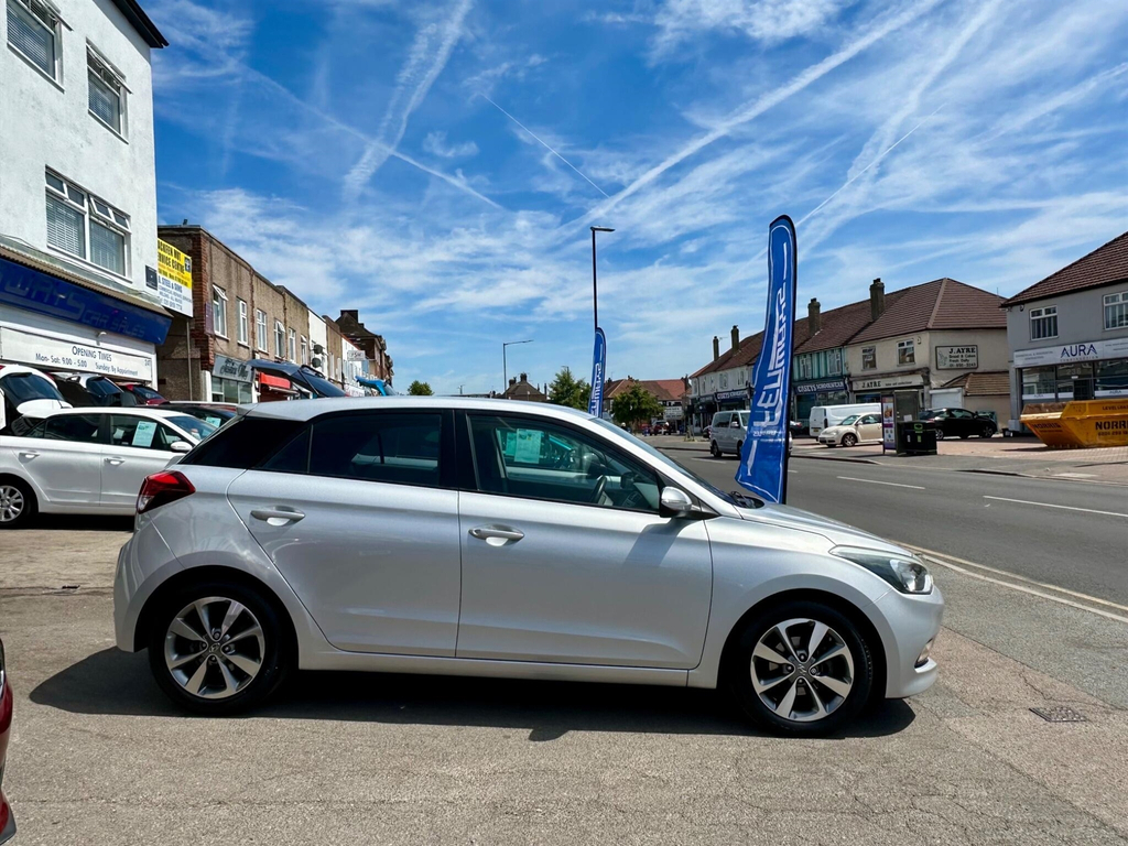 Hyundai I20 1.4 Se Euro 6 #3