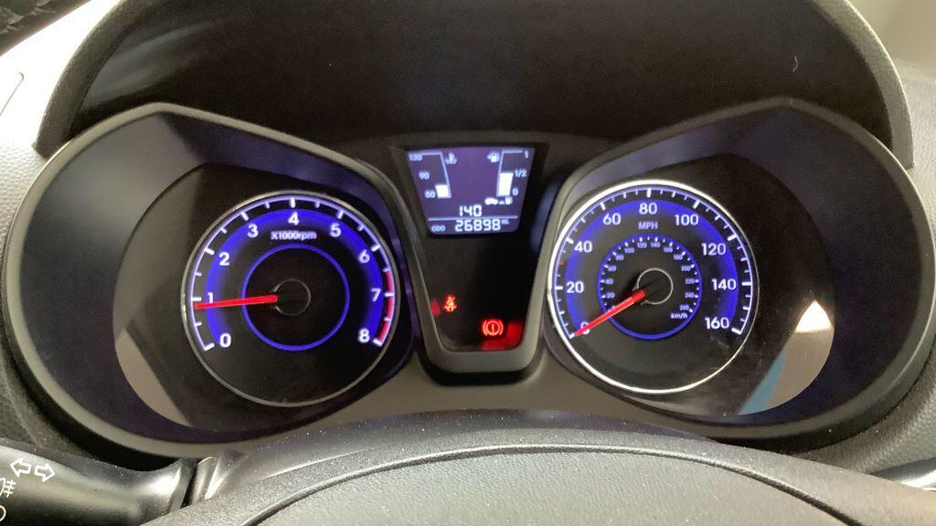 Hyundai Ix20 1.4 Blue Drive Se Euro 6 Ss #5