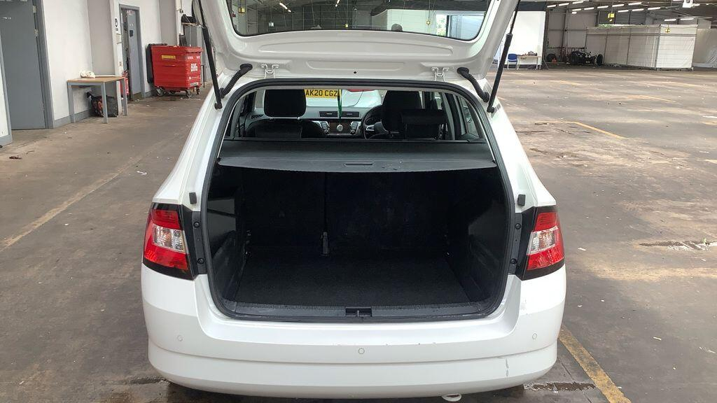 Skoda Fabia 1.2 Tsi Se L Euro 6 Ss White #5