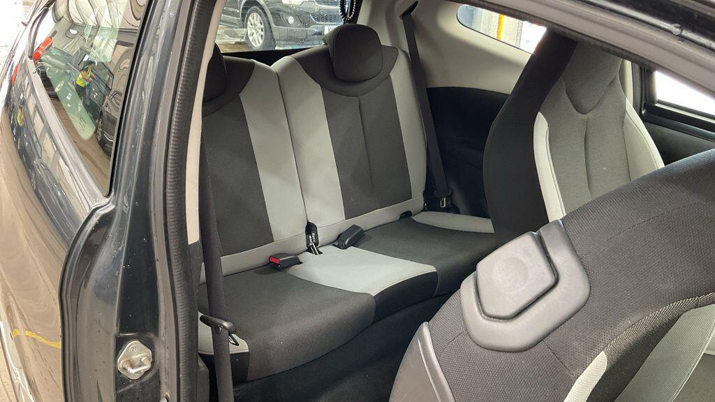 Toyota Aygo Vvti X-pression Silver #7