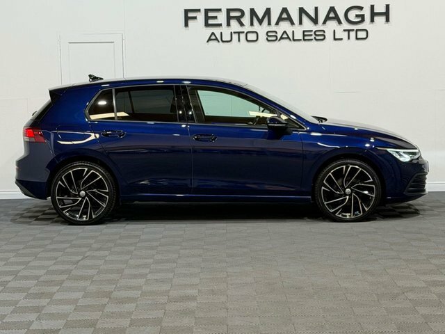 Volkswagen Golf 2.0 Tdi Life Hatchback Euro 6 S DA22EMF Blue #2