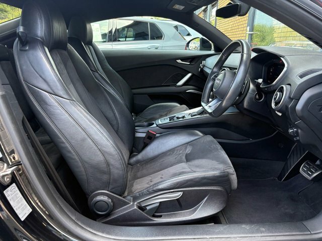 Audi TT 2.0 Tfsi Black #8