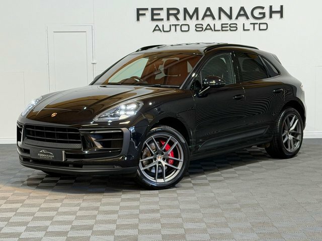 Porsche Macan Automatic Black #5
