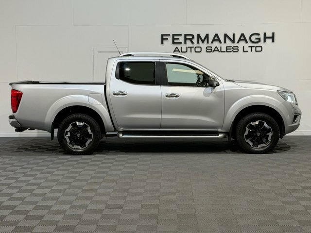 Nissan Navara Automatic Silver #2