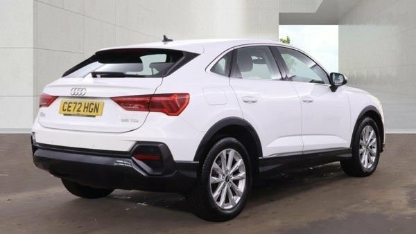 Audi Q3 S Line 35 Tfsi 150 Ps S Tronic Grey #4