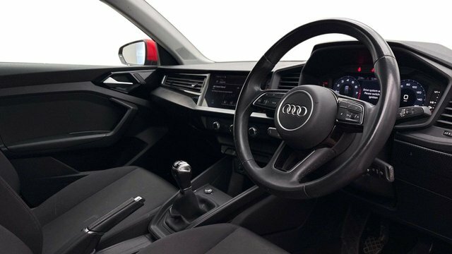 Audi A1 1.4 Tfsi S Line S Tronic Euro 5 Red #5