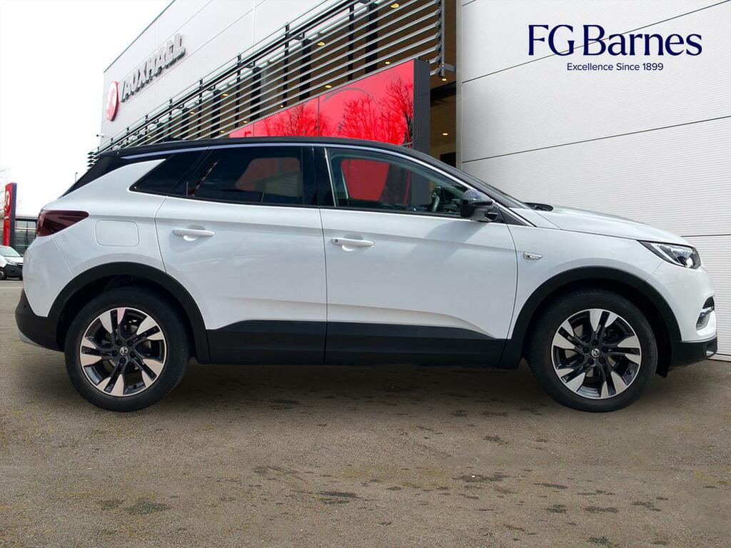 Vauxhall Grandland X 1.2 Turbo Sri Nav White #2