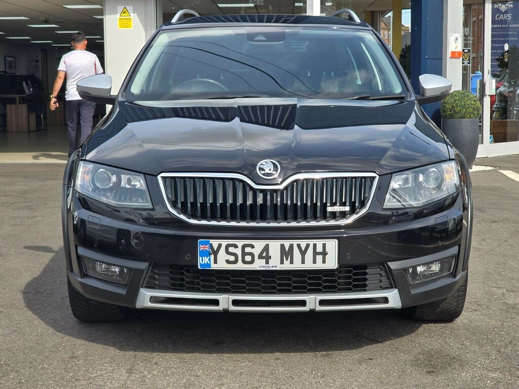 Skoda Octavia Estate 2.0 Tdi Scout Dsg 4Wd Euro 6 Ss 201 Black #5