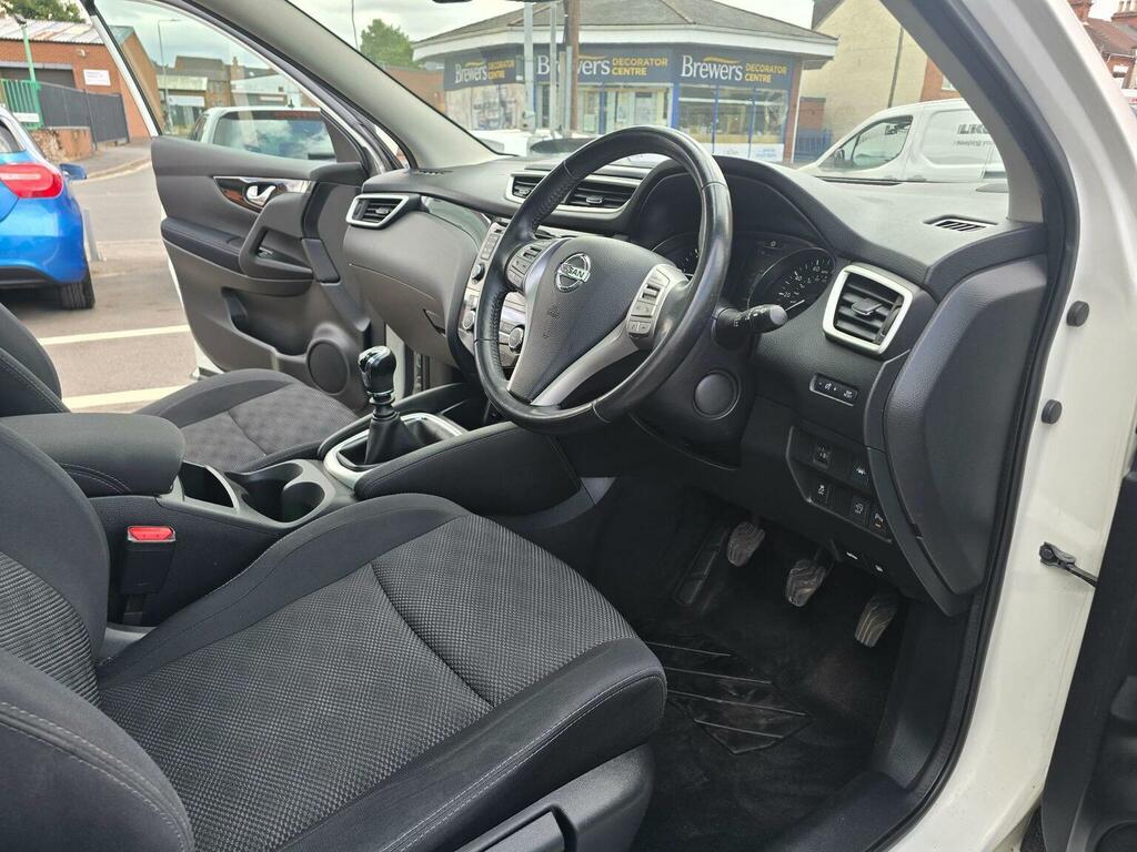 Nissan Qashqai Suv 1.5 Dci N-connecta 2Wd Euro 6 Ss 2016 SJ16STD White #3