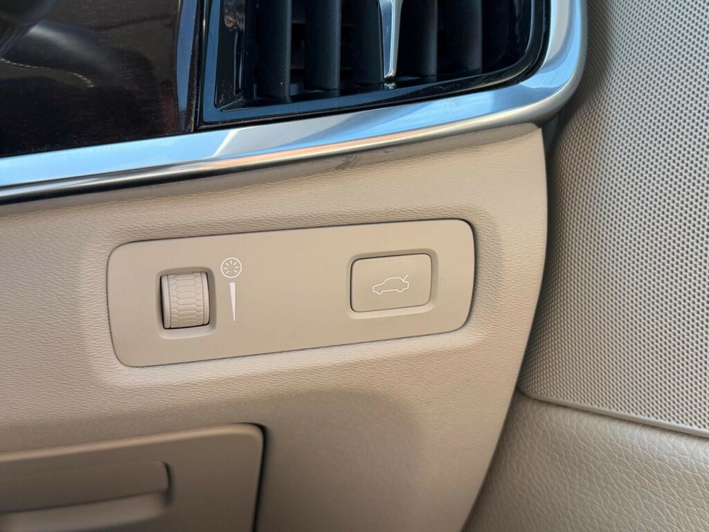 Volvo S90 Black #49