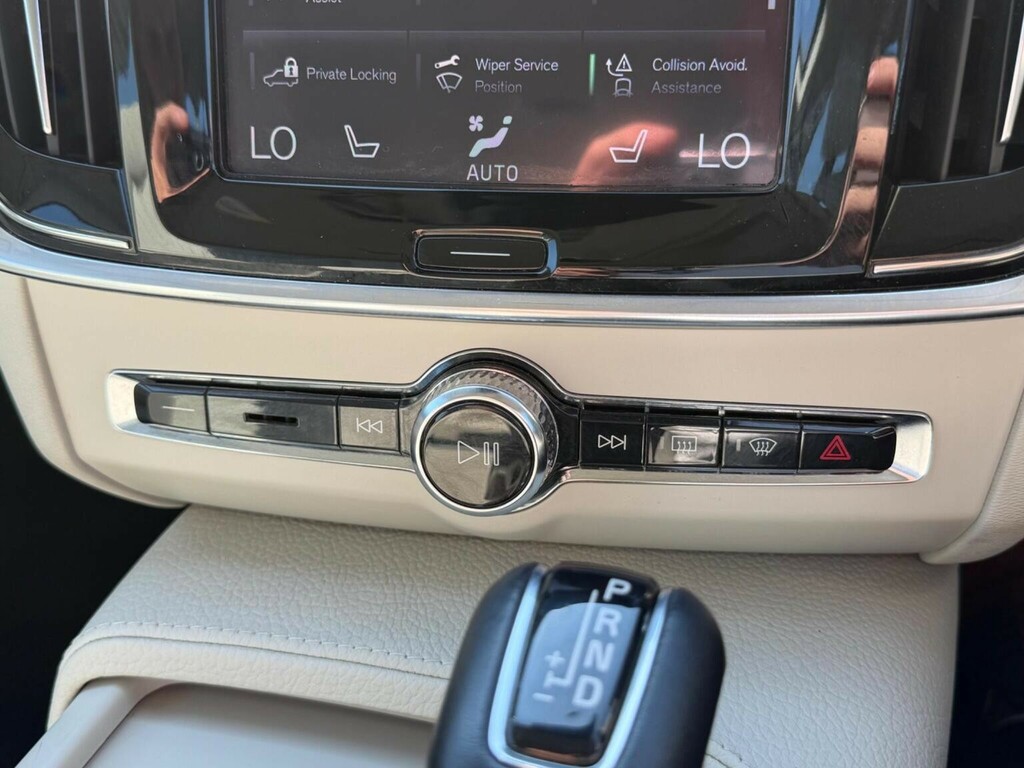 Volvo S90 Black #47