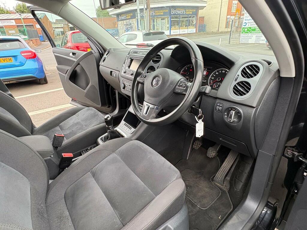 Volkswagen Tiguan Suv 2.0 Tdi Bluemotion Tech Match 4Wd Euro 5 Ss RE64NNF Black #3
