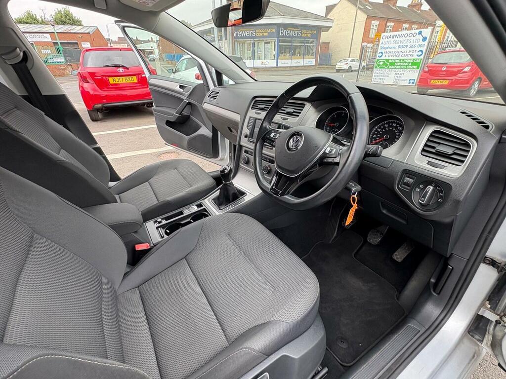 Volkswagen Golf Hatchback 1.6 Tdi Bluemotion Tech Match Edition Eu Silver #4