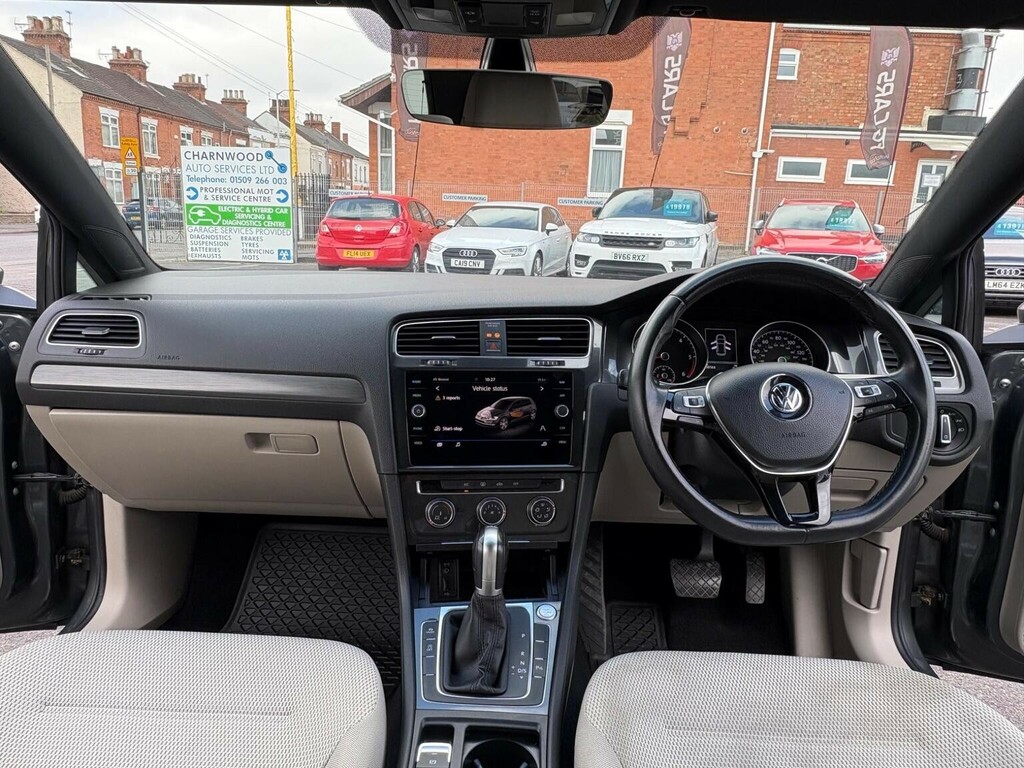 Volkswagen Golf Hatchback 2.0 Tdi Se Nav Dsg Euro 6 Ss 201 YX18UAN Grey #2