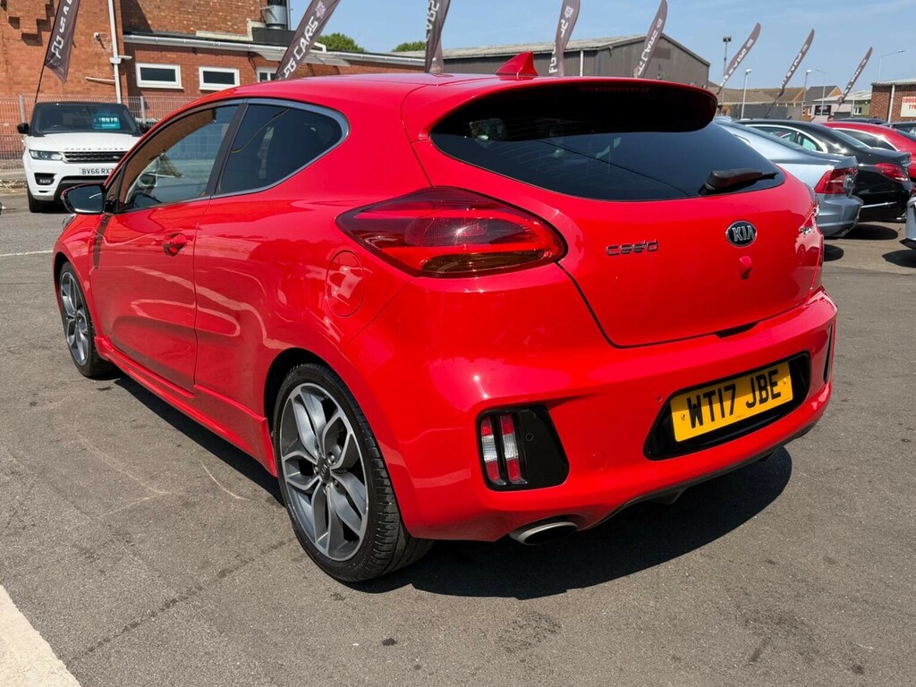 Kia Proceed Red #10