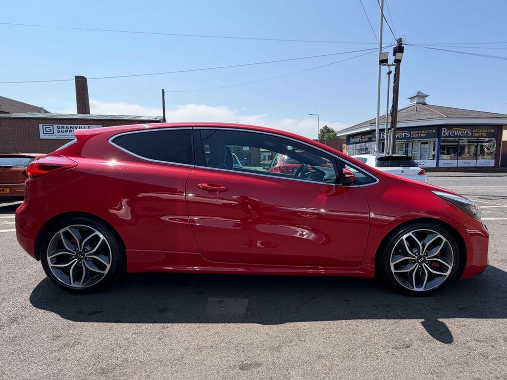 Kia Proceed Red #14