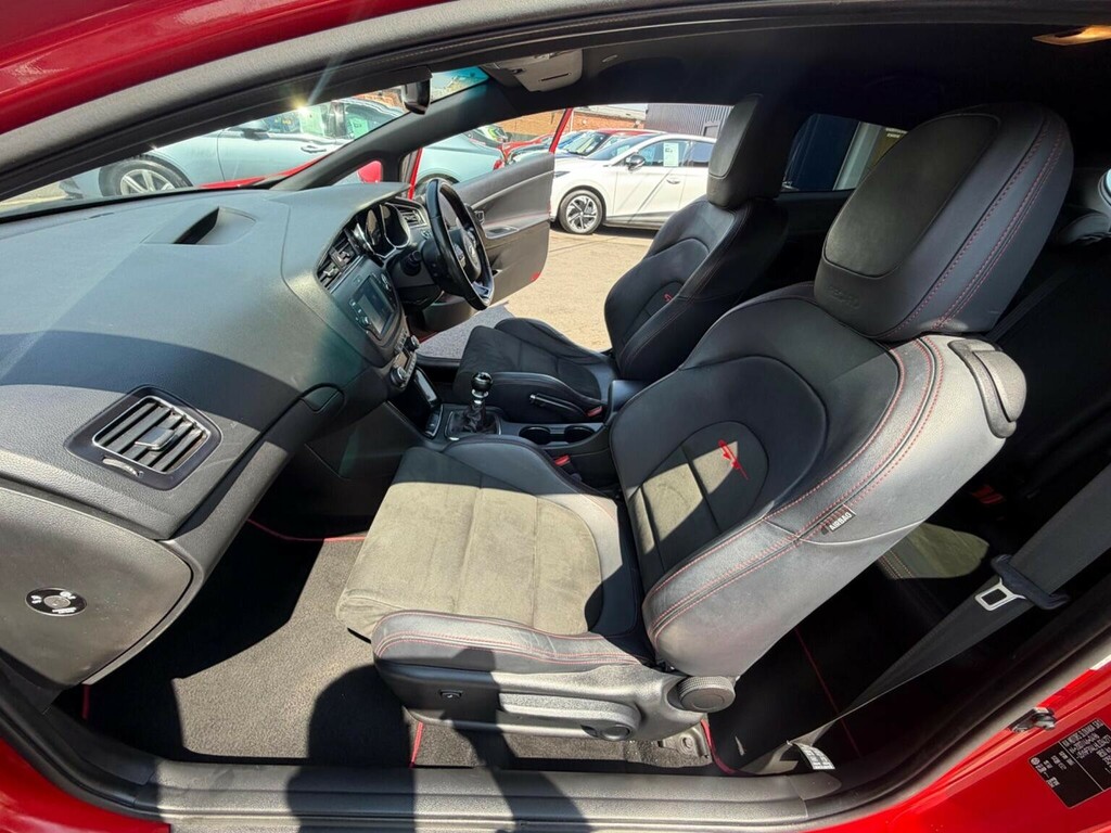 Kia Proceed Red #23