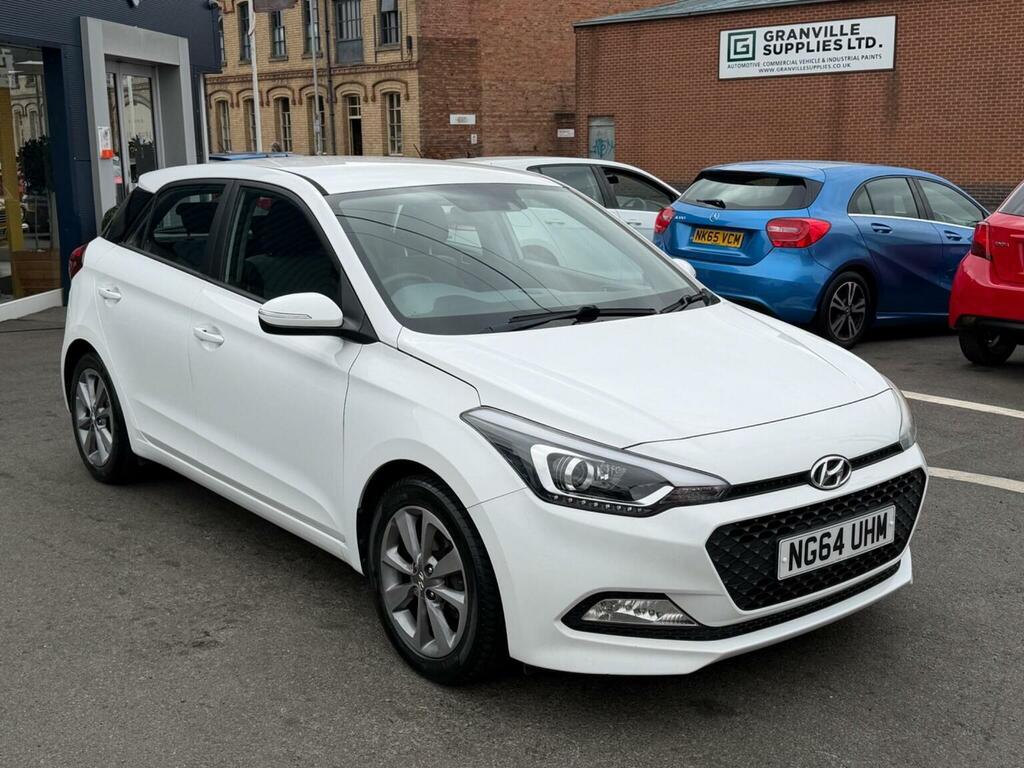 Hyundai I20 Hatchback 1.2 Blue Drive Se Euro 6 Ss 2015 NG64UHM White #3