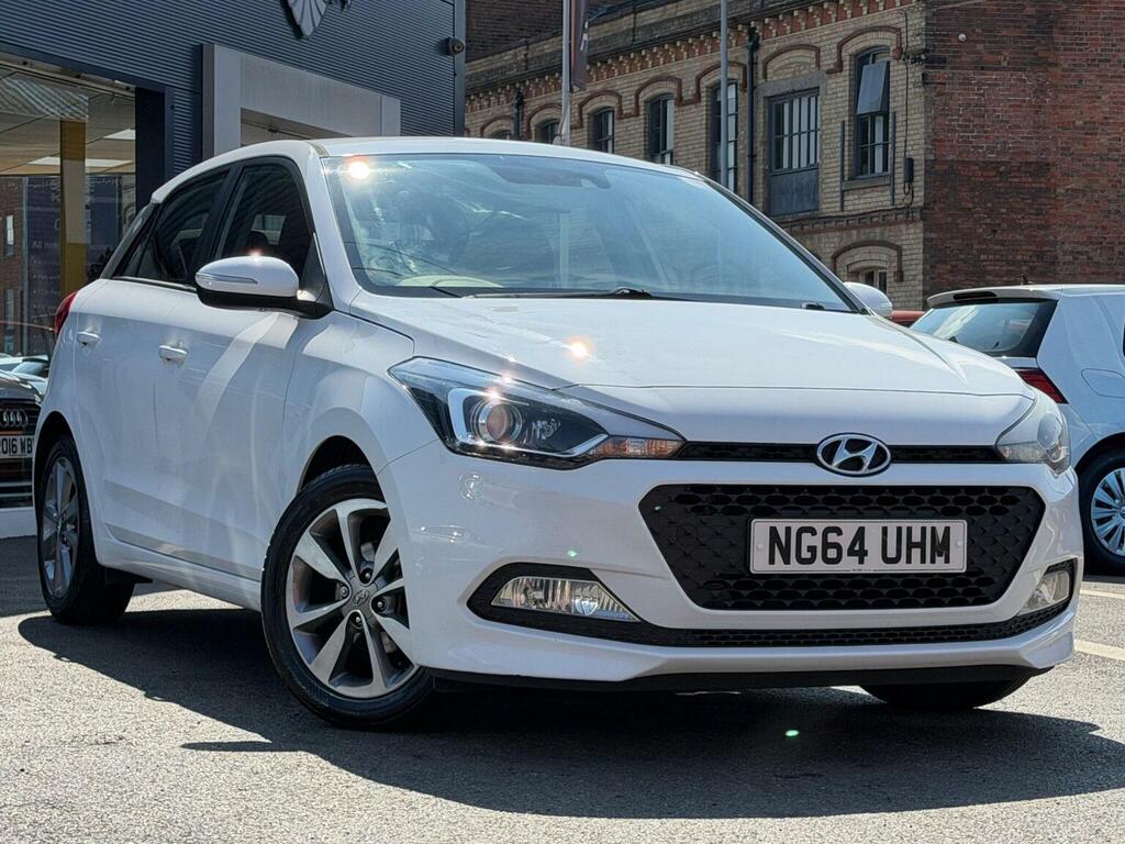 Hyundai I20 Hatchback 1.2 Blue Drive Se Euro 6 Ss 2015 White