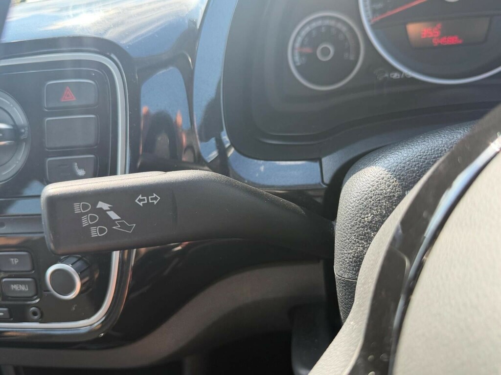 Volkswagen Up 1.0 Club Up 3X Services, Sat Nav 20 Road Tax Black #19