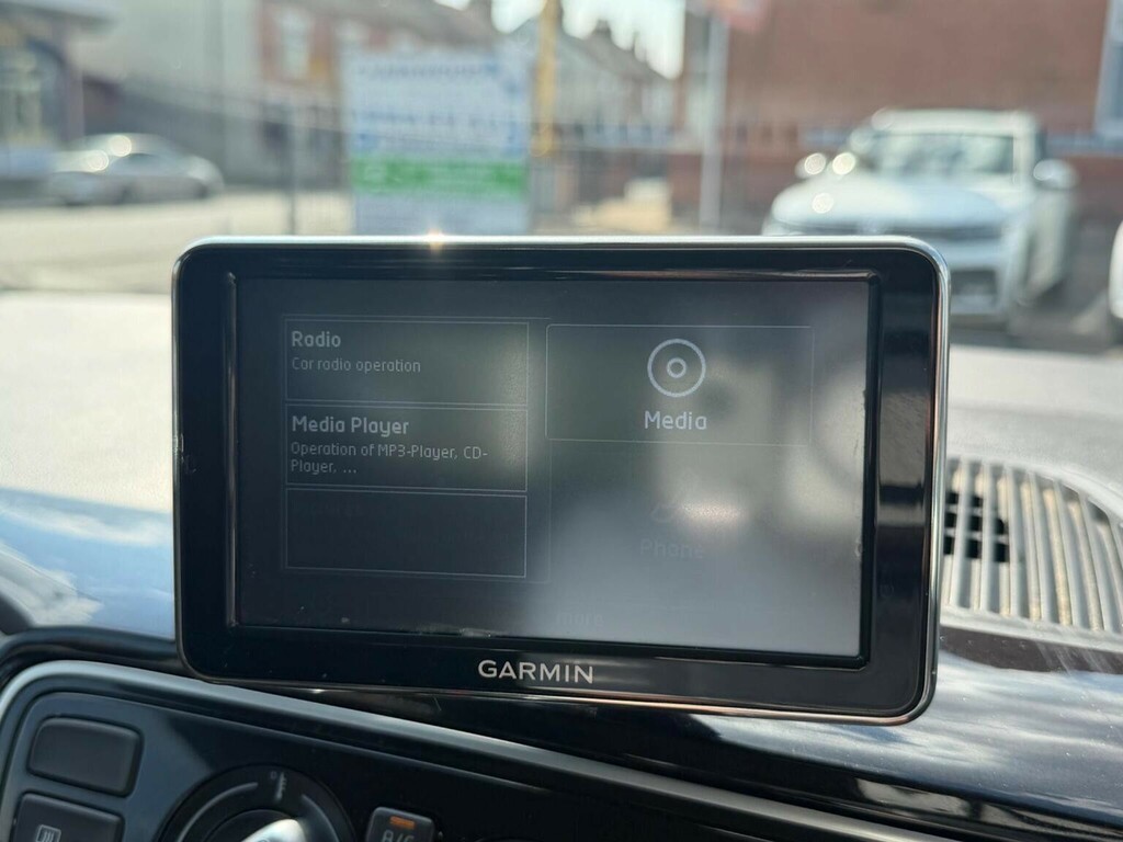 Volkswagen Up 1.0 Club Up 3X Services, Sat Nav 20 Road Tax Black #23