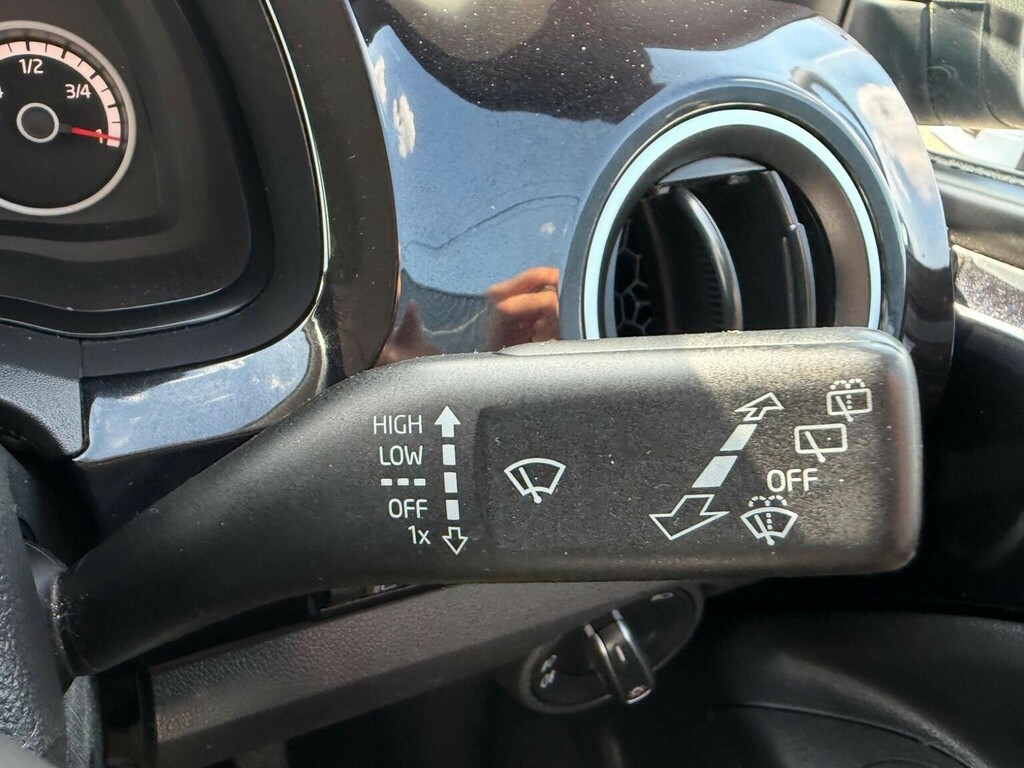 Volkswagen Up 1.0 Club Up 3X Services, Sat Nav 20 Road Tax Black #20