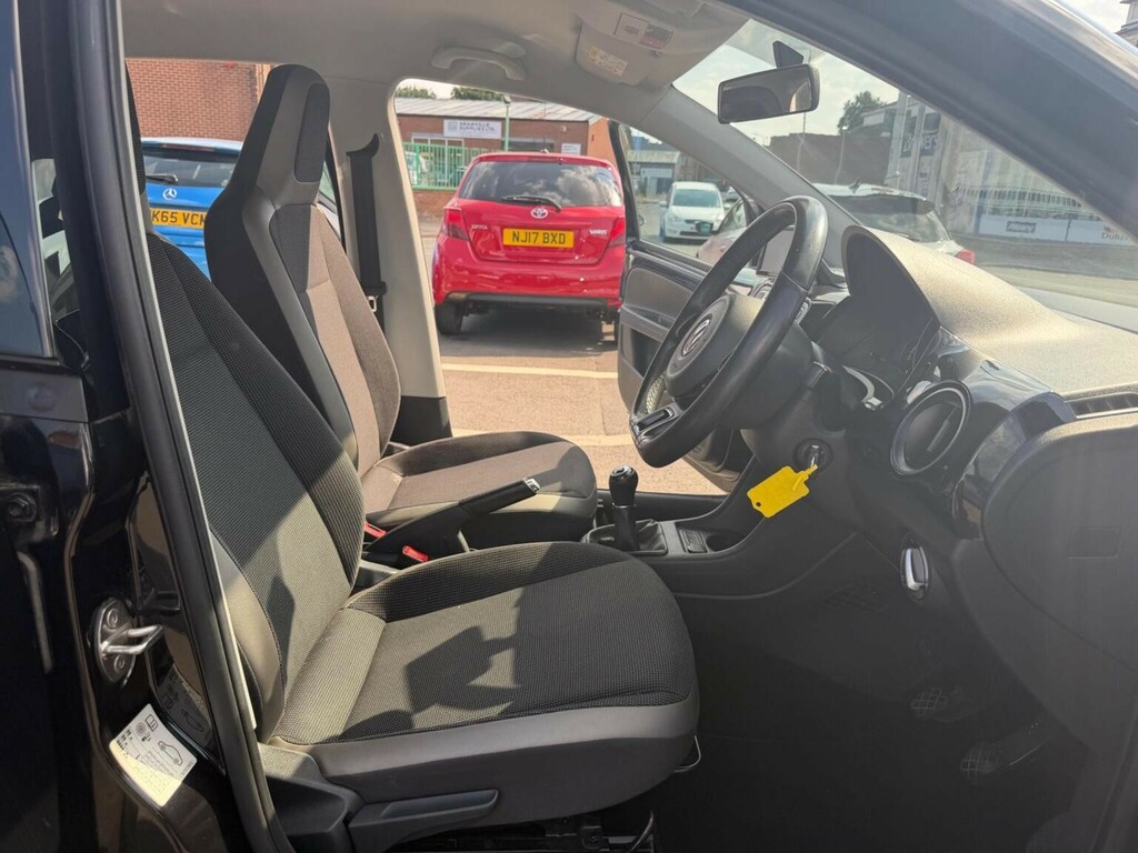 Volkswagen Up 1.0 Club Up 3X Services, Sat Nav 20 Road Tax Black #7