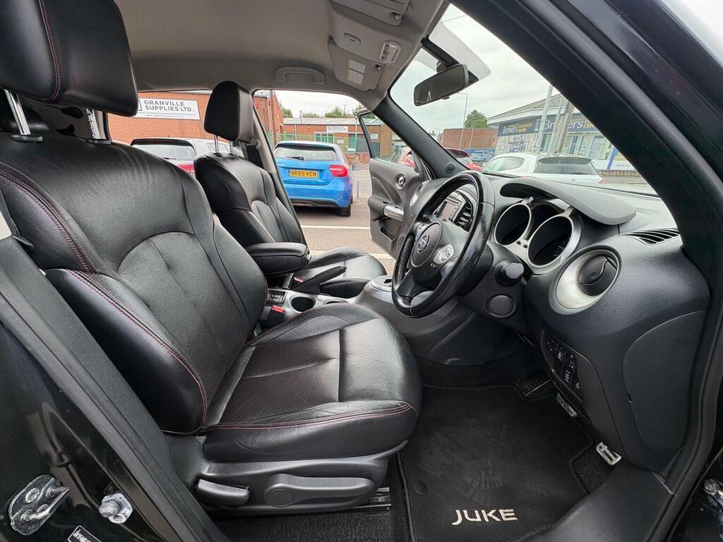 Nissan Juke Suv 1.6 Dig-t Tekna Cvt 4Wd Euro 5 201111 Black #4