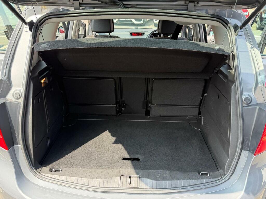 Vauxhall Meriva Meriva Tech Line White #23