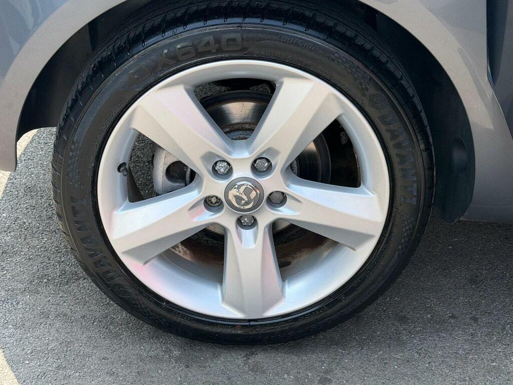Vauxhall Meriva Meriva Tech Line White #48