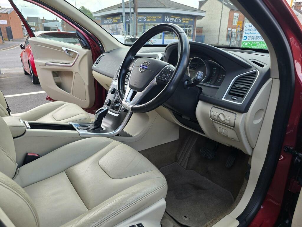 Volvo XC60 2.4 D5 Se Lux Nav Geartronic Awd Euro 5 Red #3
