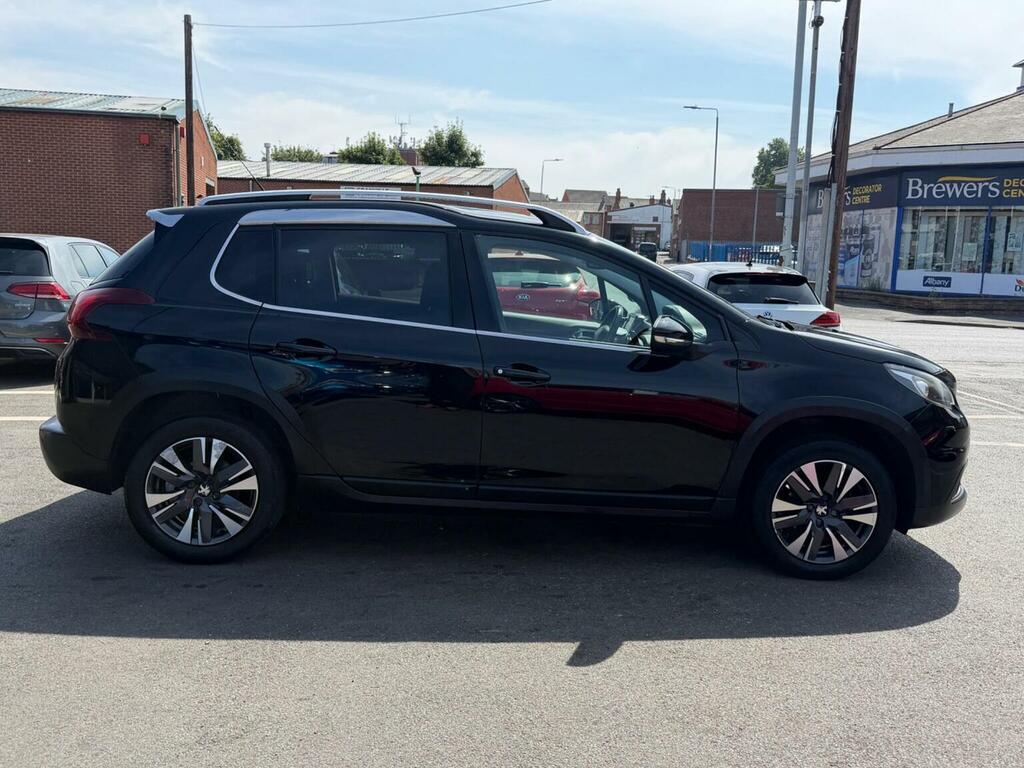 Peugeot 2008 Suv 1.2 Puretech Active 201717 White #12