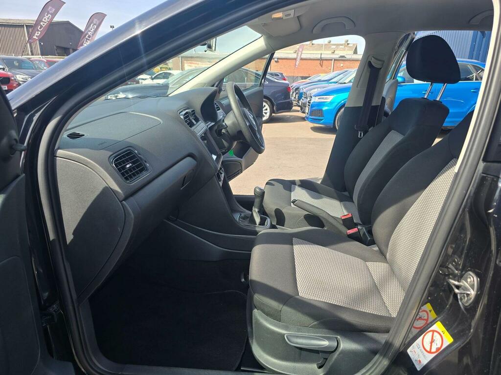 Volkswagen Polo Hatchback Blue #2