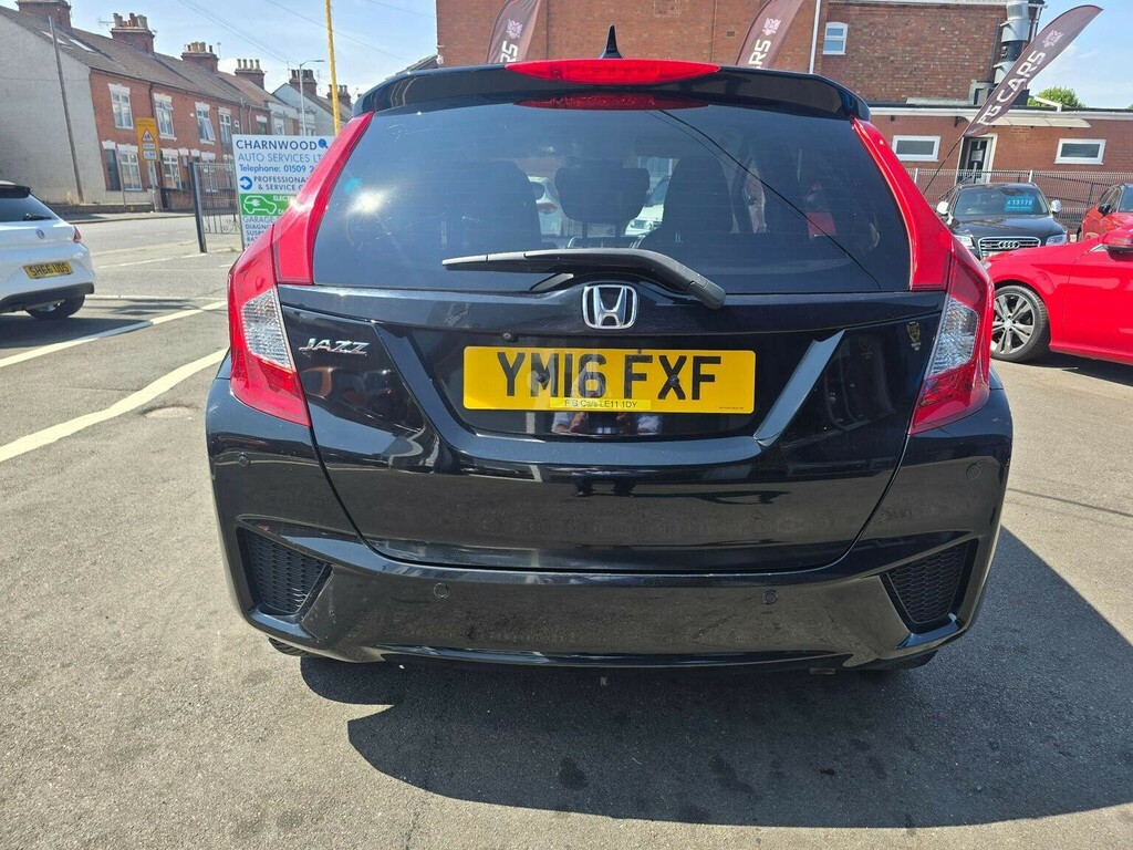 Honda Jazz 1.3 I-vtec S Silver #10