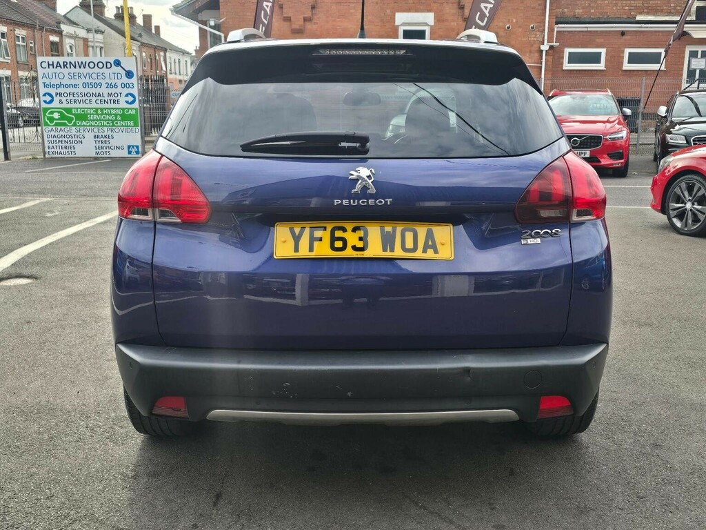 Peugeot 2008 1.2 Vti White #12