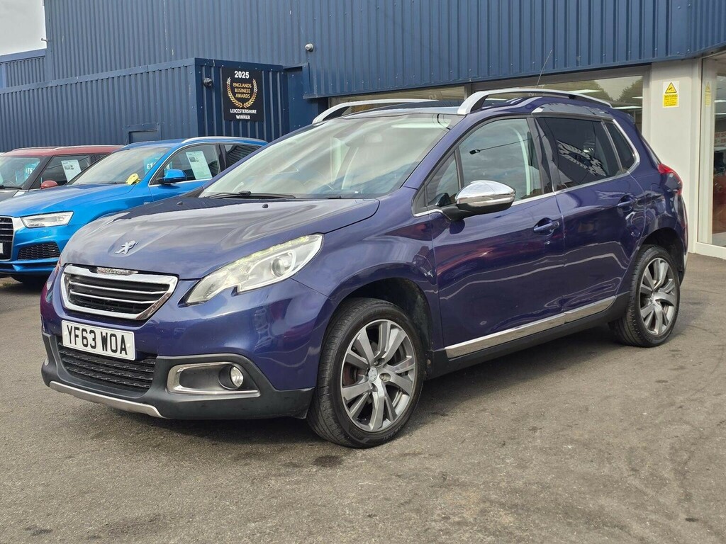 Peugeot 2008 1.2 Vti White #7