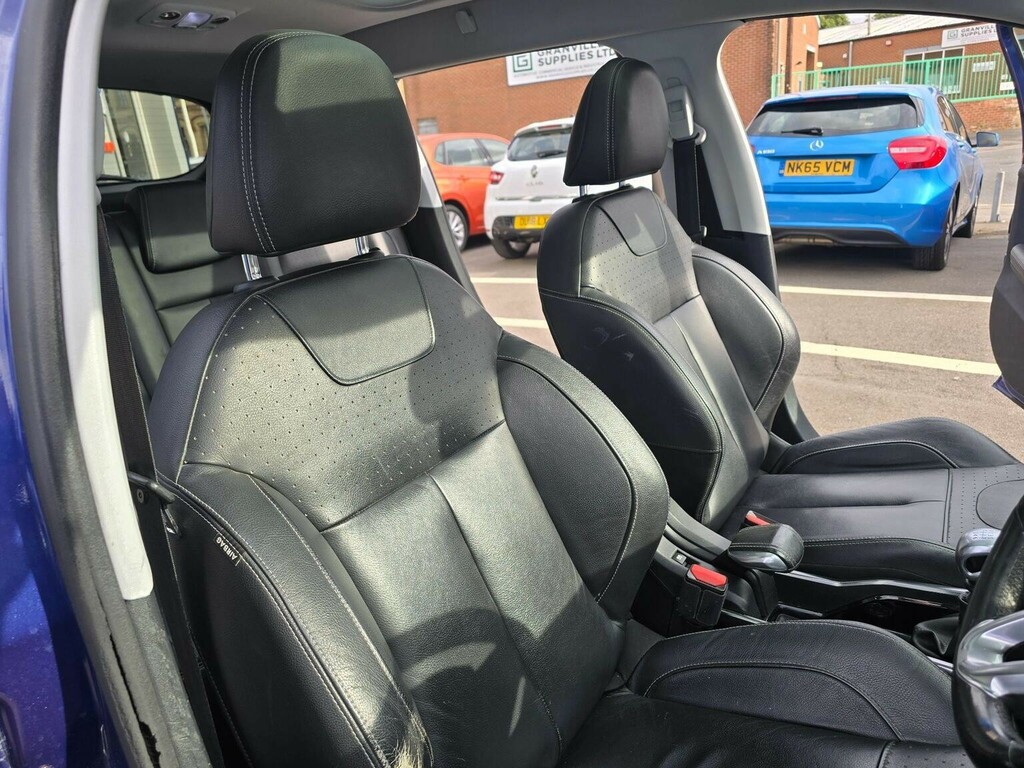 Peugeot 2008 1.2 Vti White #15