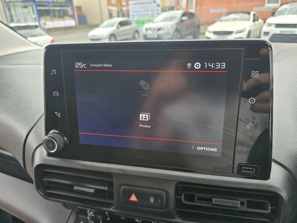 Citroen Berlingo Citroen Berlingo 1.6 Bluehdi 625 Enterprise L1 Black #22