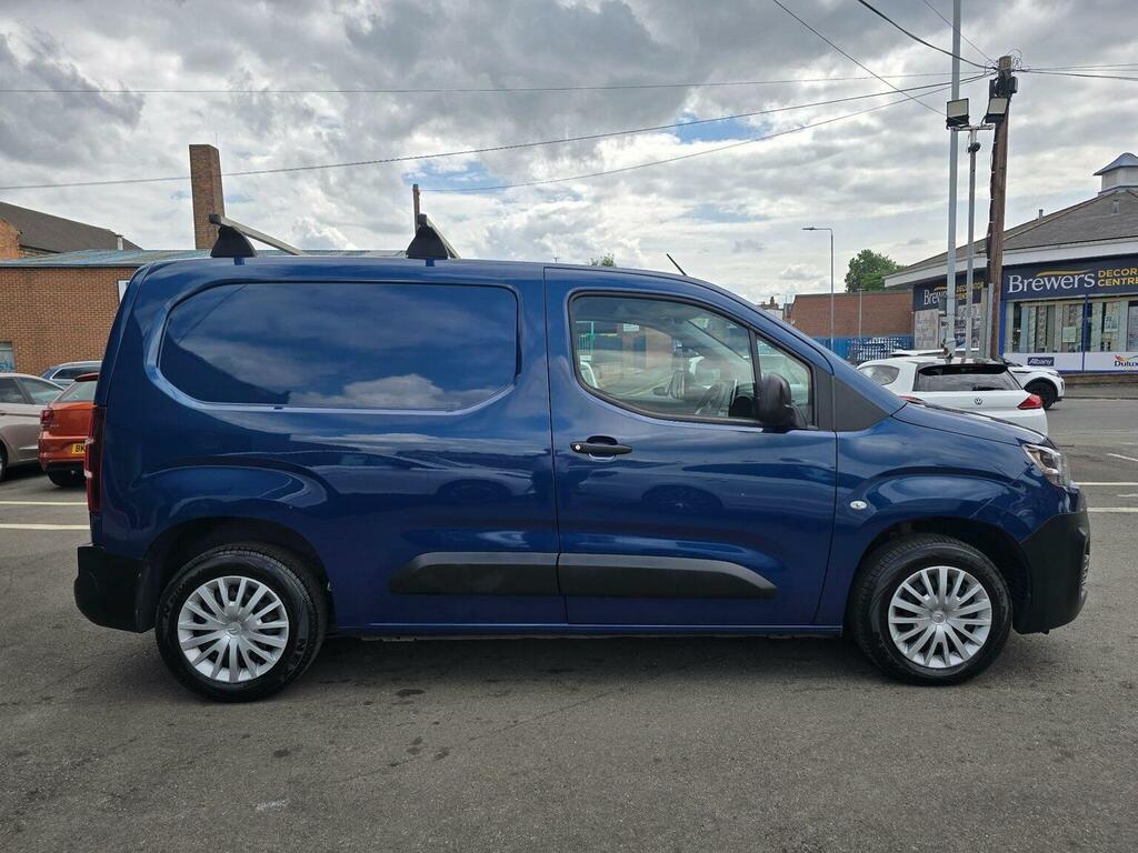 Citroen Berlingo Citroen Berlingo 1.6 Bluehdi 625 Enterprise L1 Black #9
